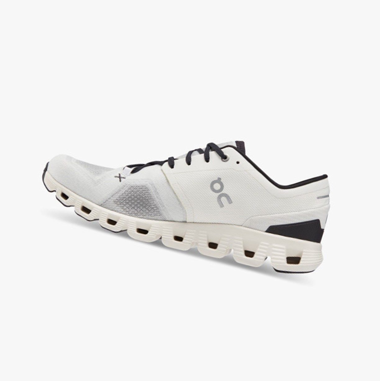On Cloud X 3 Edzőcipő Férfi Fehér Fekete | AIR298407